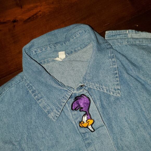 Vintage Looney Tunes Chambray - Picture 4 of 7
